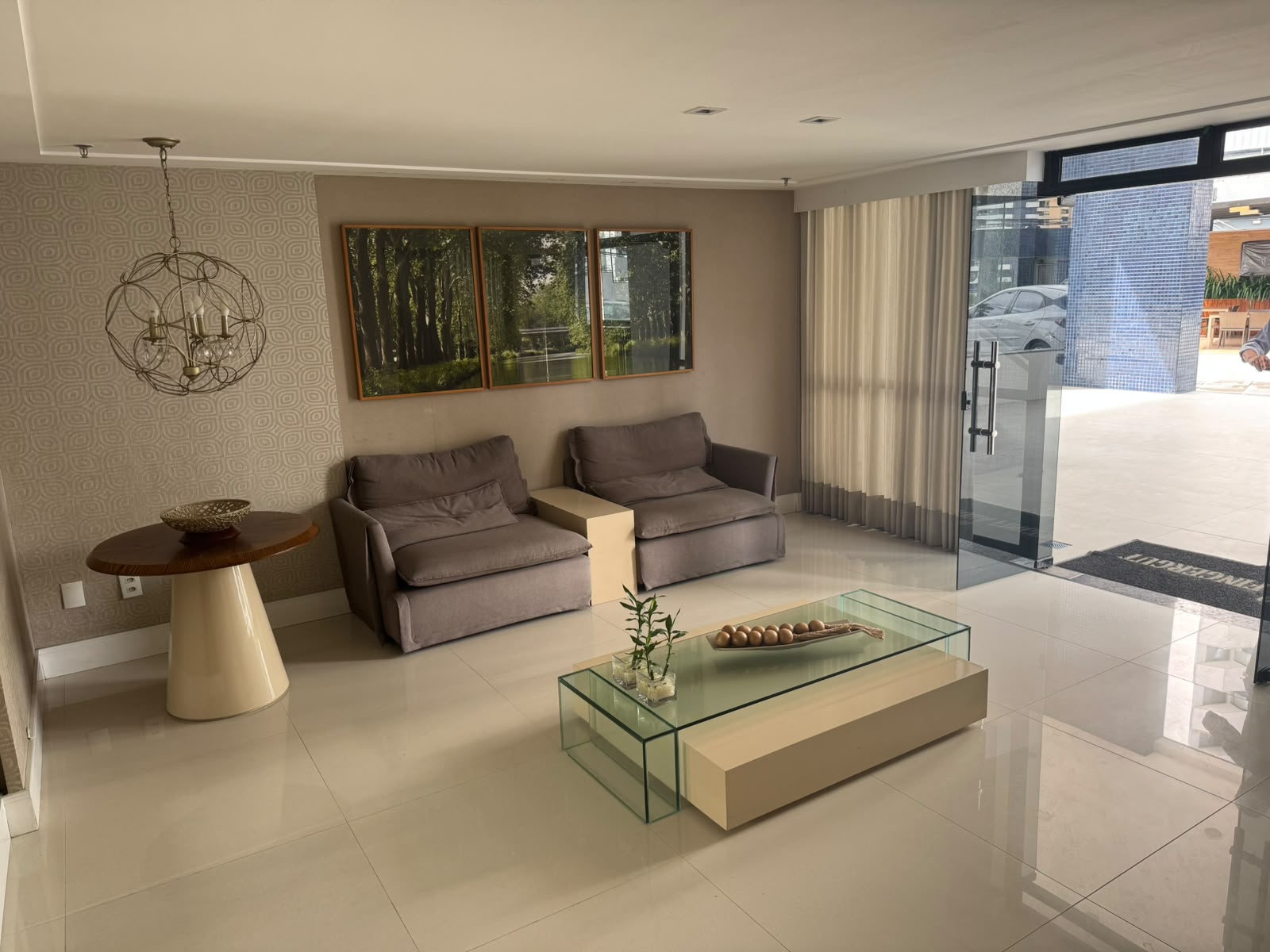 APARTAMENTO - MANSÃO ROSA FINGERGUT - HORTO FLORESTAL - 4/4 com 3 suítes