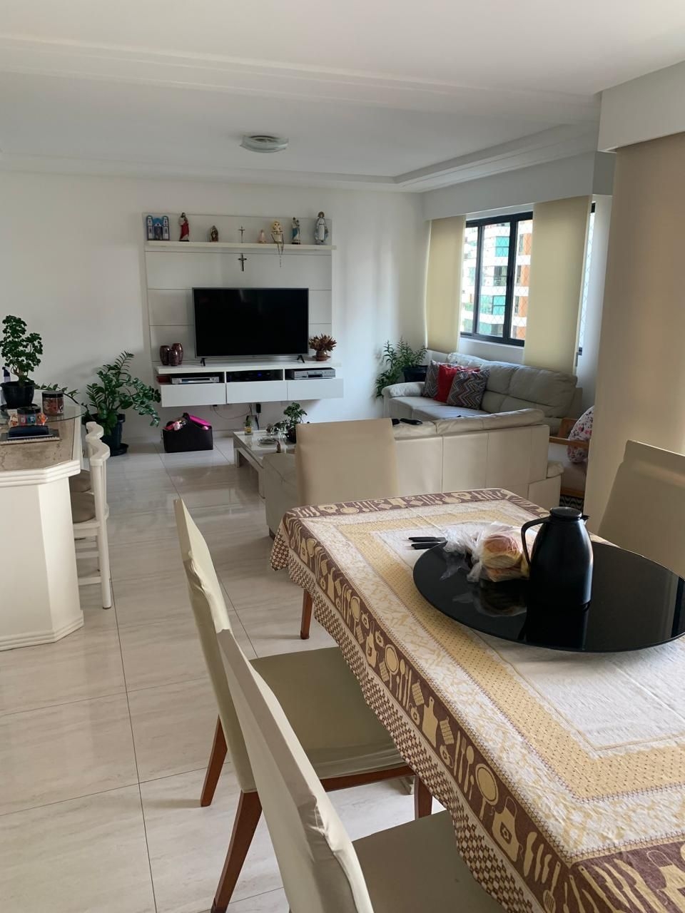Apto pituba 4/4 (2 suites) 4 vagas - infraestrutura completa com quadra de tênis/basquete